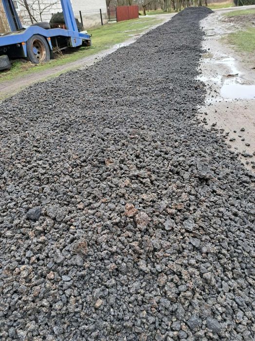 Szlaka piasek tłuczeń ziemia