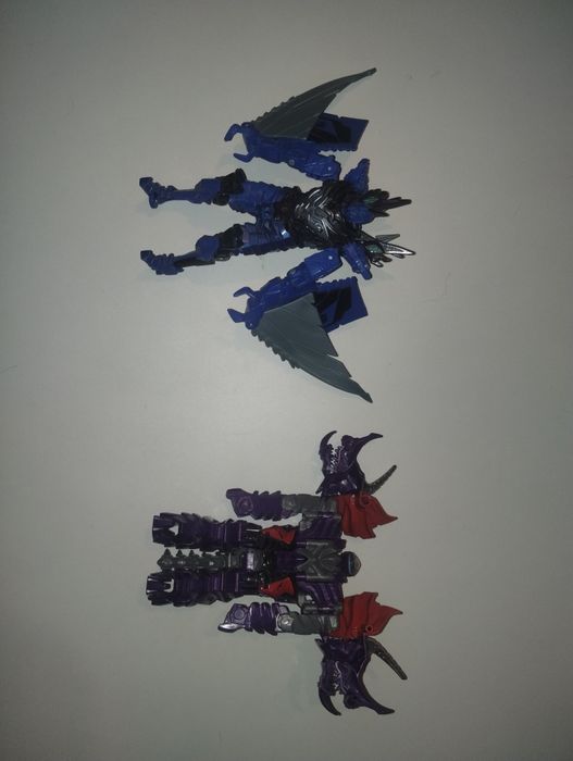 Figurki Transformers dinozaury