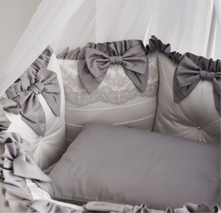 Боритики , подушечки сірого приємного кольору. Все нове а також кокон