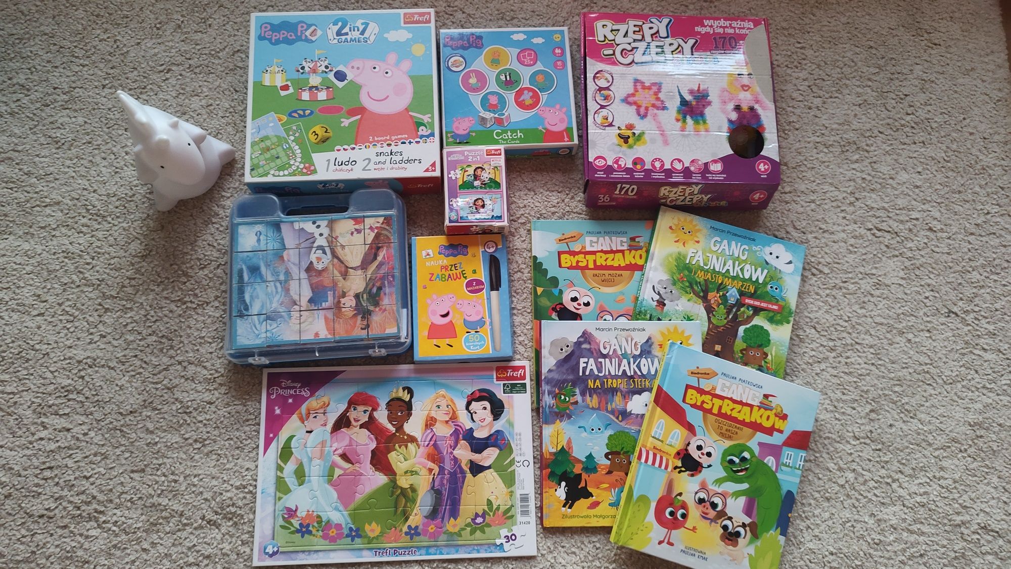 Puzzle, Chińczyk, gra catch me Peppa, rzepy czepy zestaw