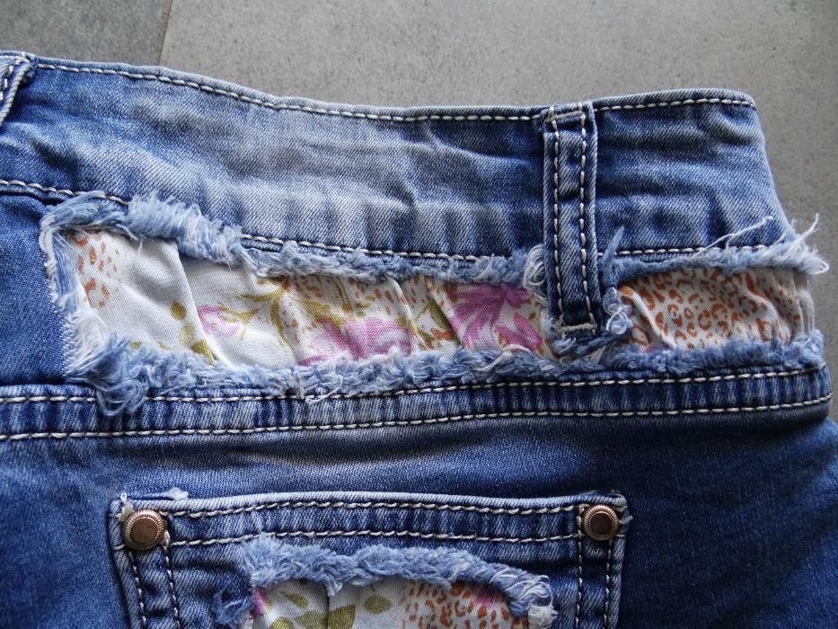 NOWE krótkie spodenki jeansowe Zara z r.S
