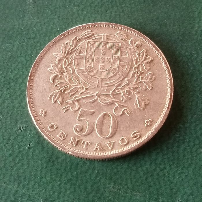 Moeda 50 centavos alpaca 1964