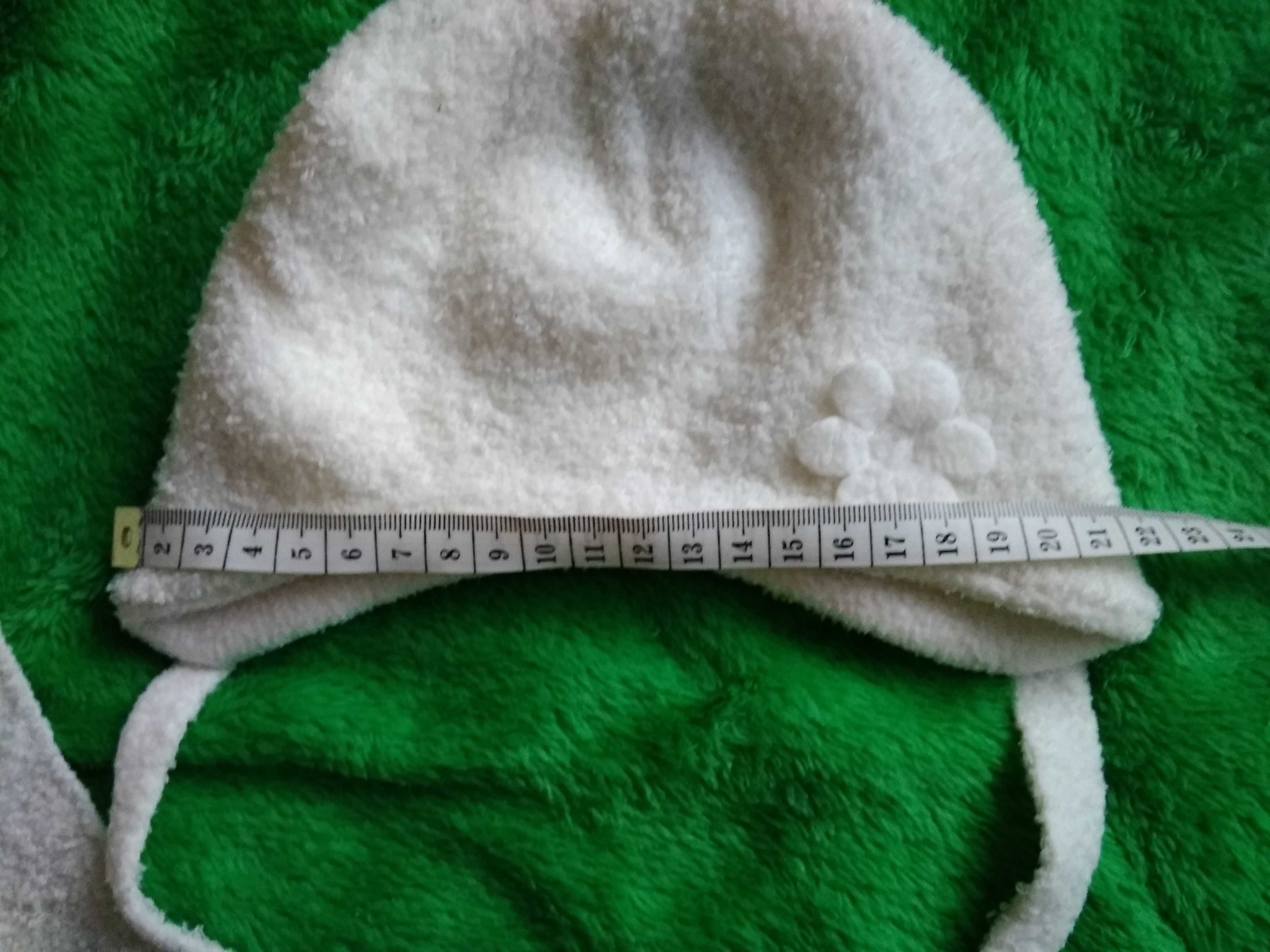 Biała zimowa ciepła czapka i szalik zestaw 62 68 chrzest dla dziewczyn