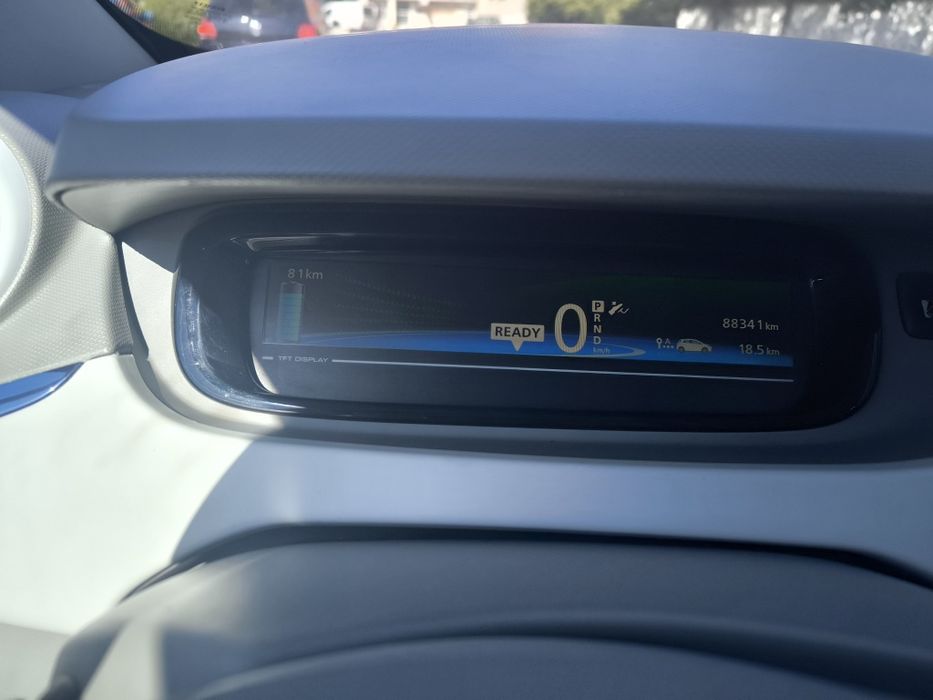 RENAULT Zoe 2013
