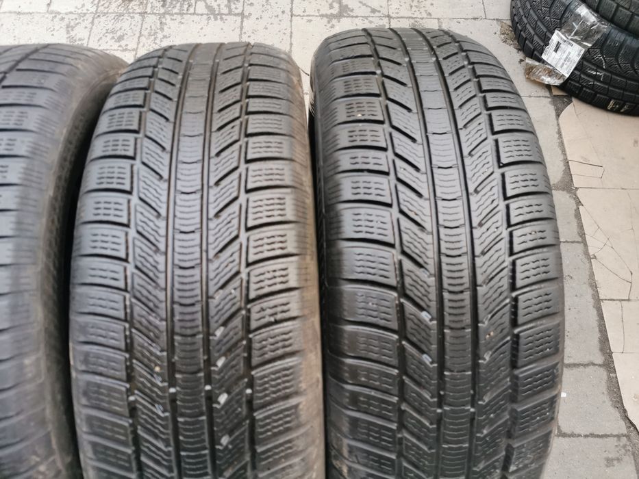 Зимняя резина 235/65 R18 Continental TS870