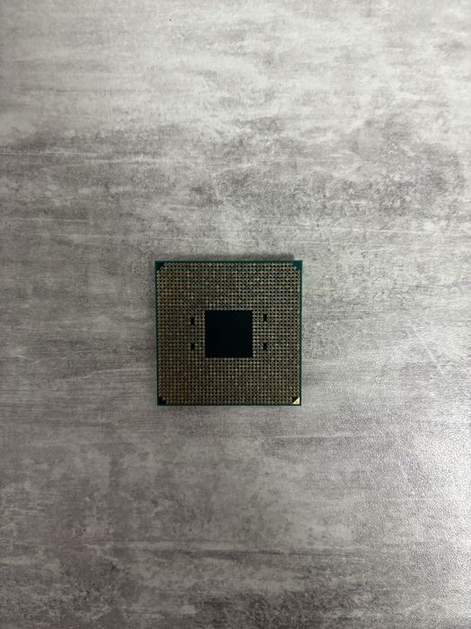 Ryzen 3 1200 с новим боксовим кулером