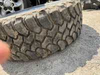 резина 235/70/R16 болотяна  OFF ROAD