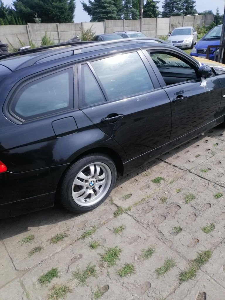 Wszystkie części bmw e91 bezyna 2.0 black sapphire metal