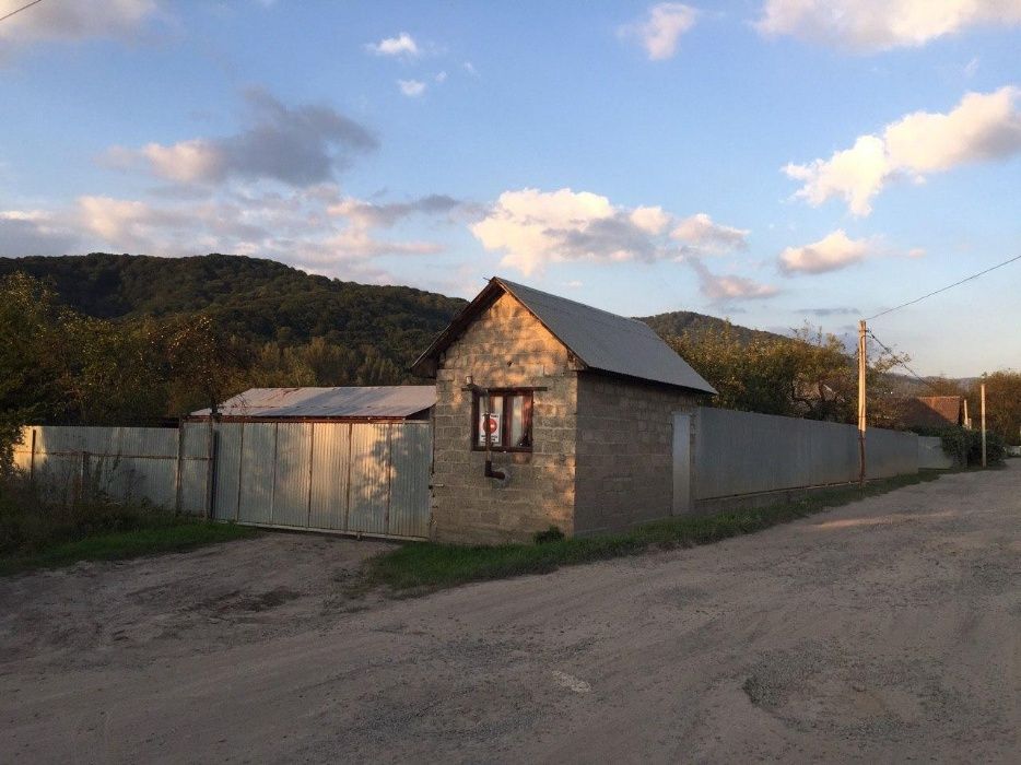 Продається бізнес, мінеральна вода на ділянці, комерційна нерухомість