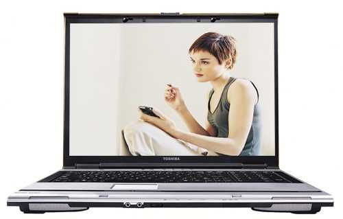 Portátil TOSHIBA  Ecrã Grande de 17'' |Windows 7 |4 GB Ram | Impecável