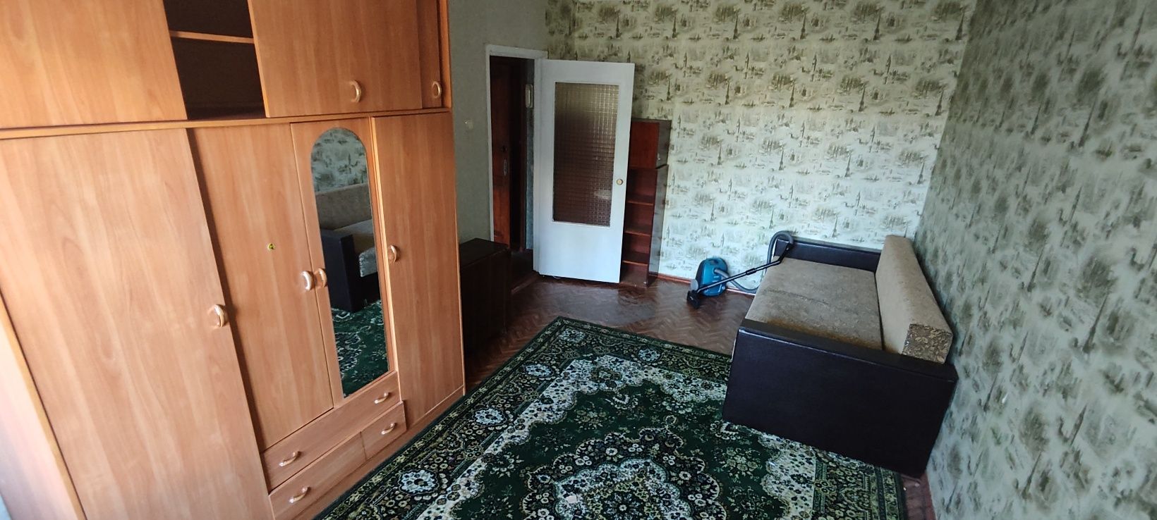 Код44Продам 1к Вильямса/Королева