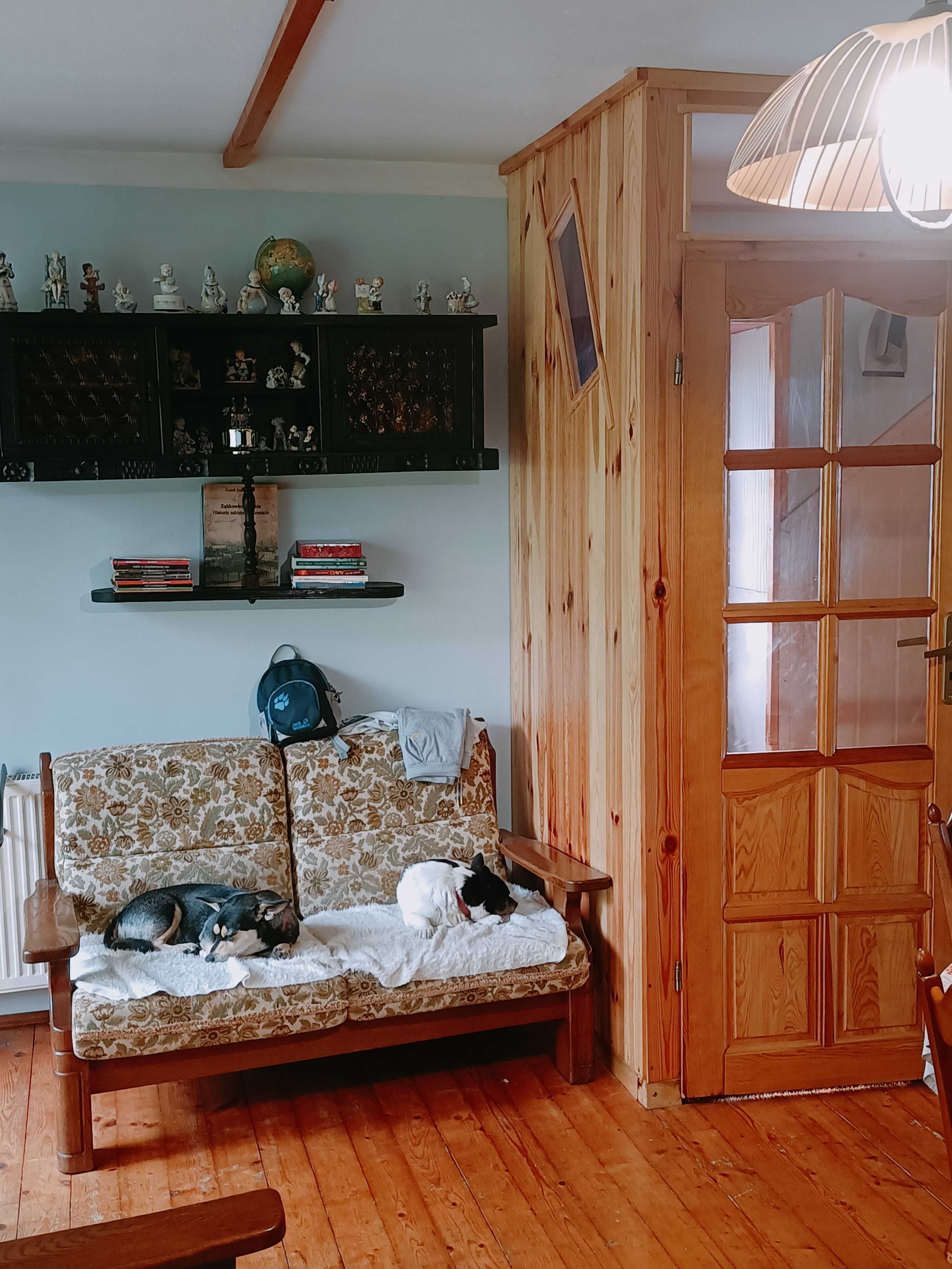 Agroturystyka pod skarpą całoroczna Ząbkowice Śl pokoje 1,2,3,4hostel