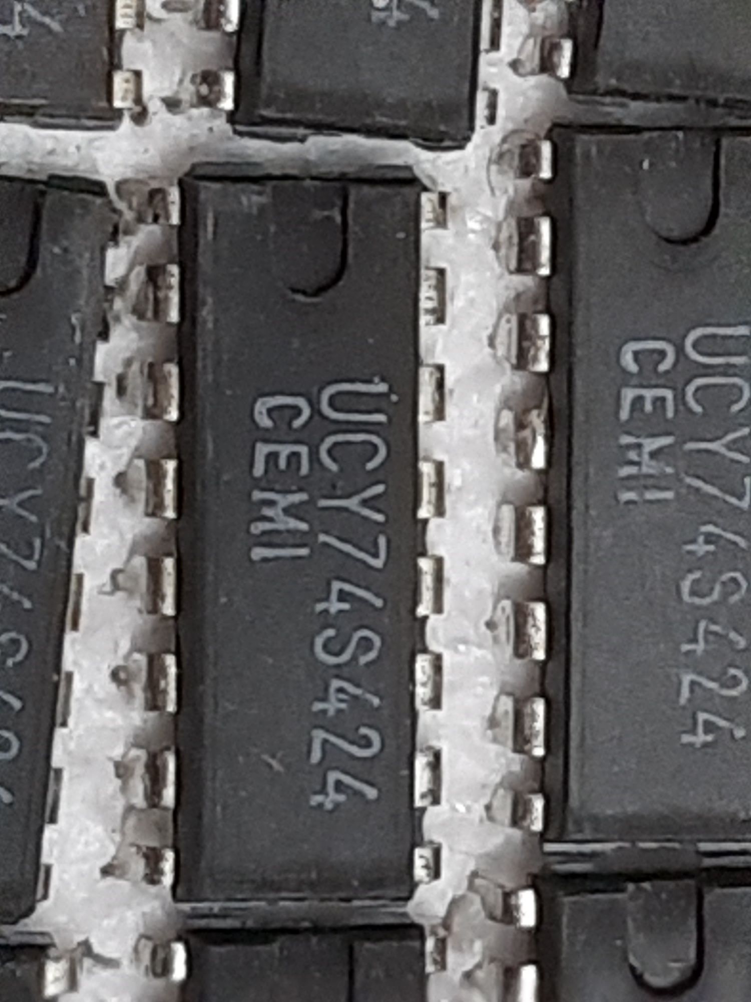 Cyfrowy układ scalony UNITRA