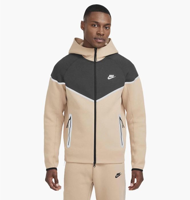 Толстовка чоловіча Nike Tech Fleece Reflective Beige HQ3746-200 ориг