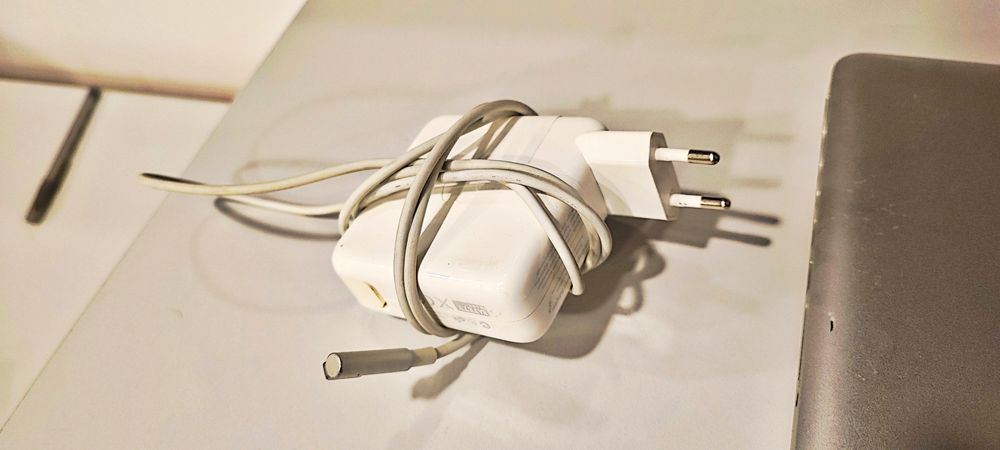 MacBook 13 MID 2012 i7 16gb Ram SSD 512