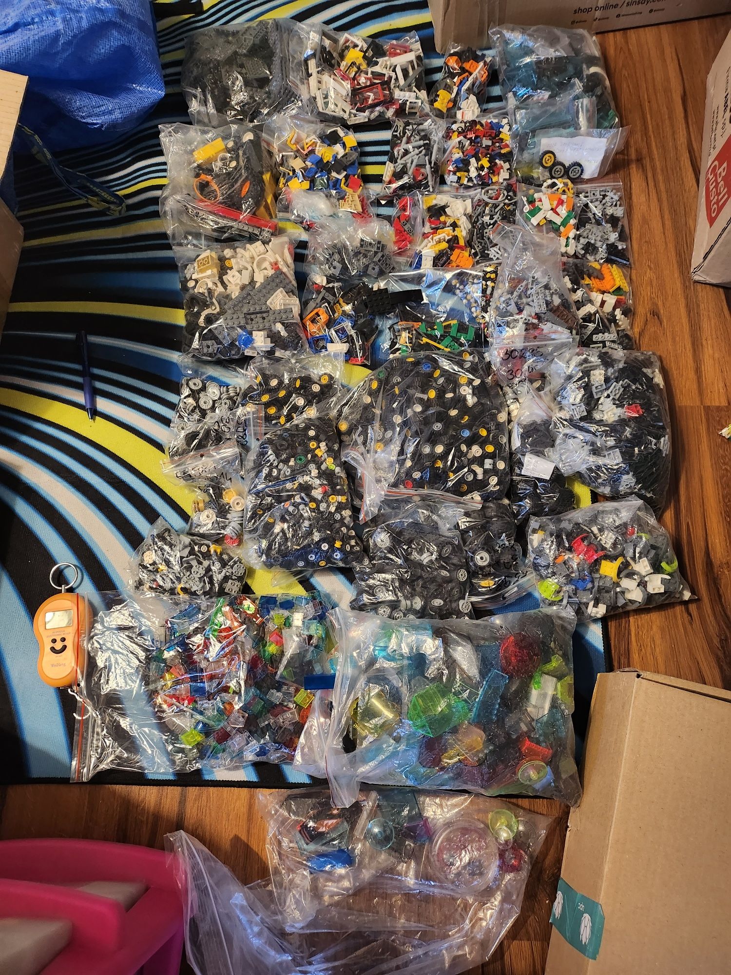 Mix Lego klocki drobne ,segregowane , nadruk , koła ,szyby