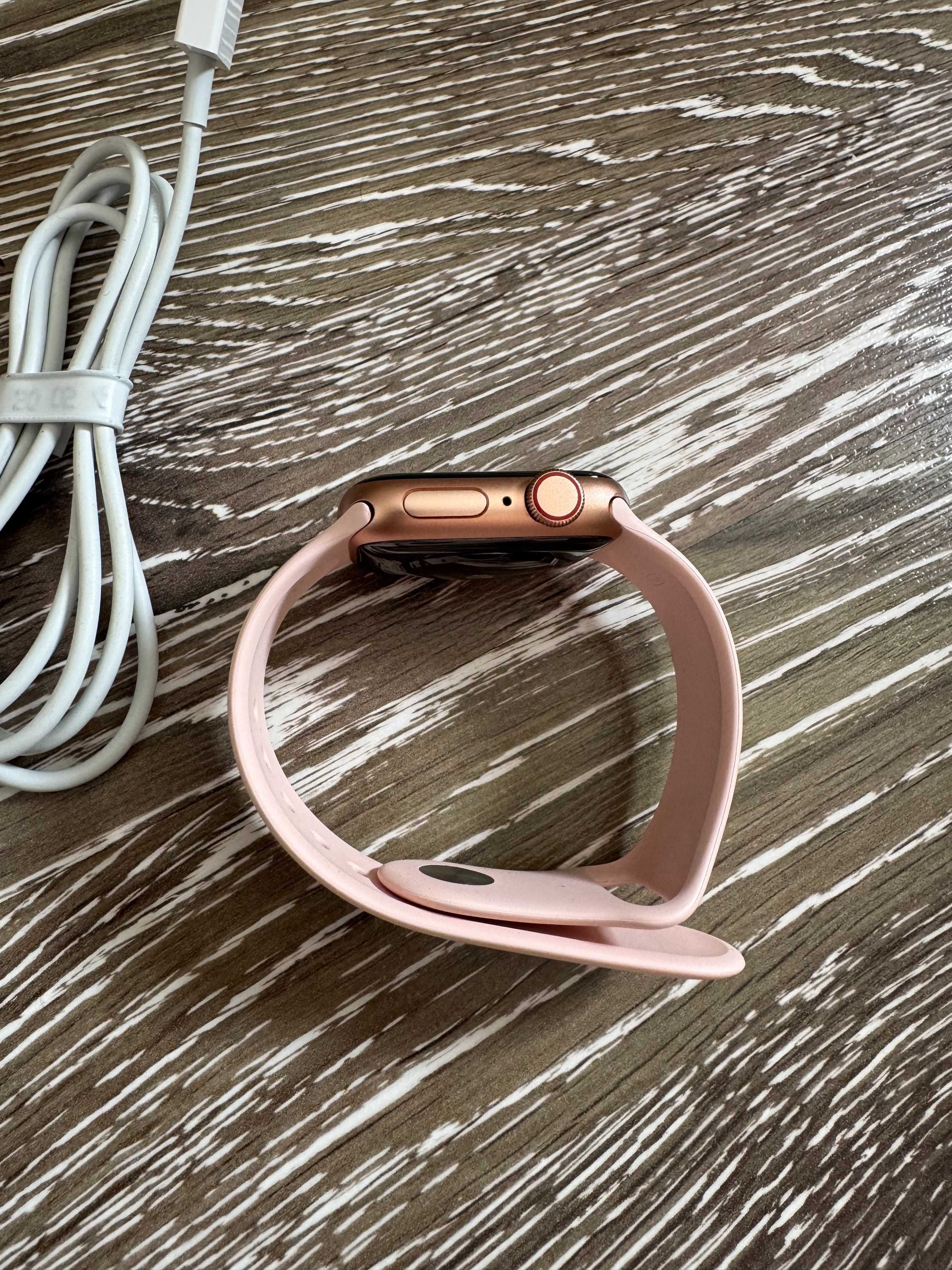 Apple Watch SE (GPS +стільниковий зв'язок) 100%
