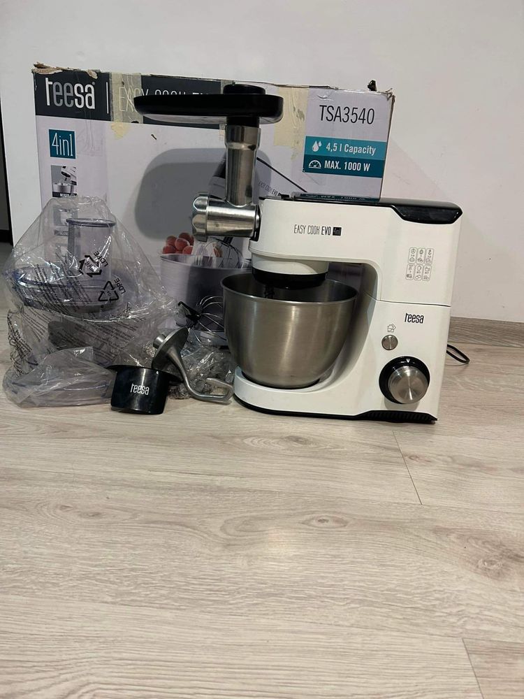 Robot kuchenny  Tessa Easy Cook 4w1