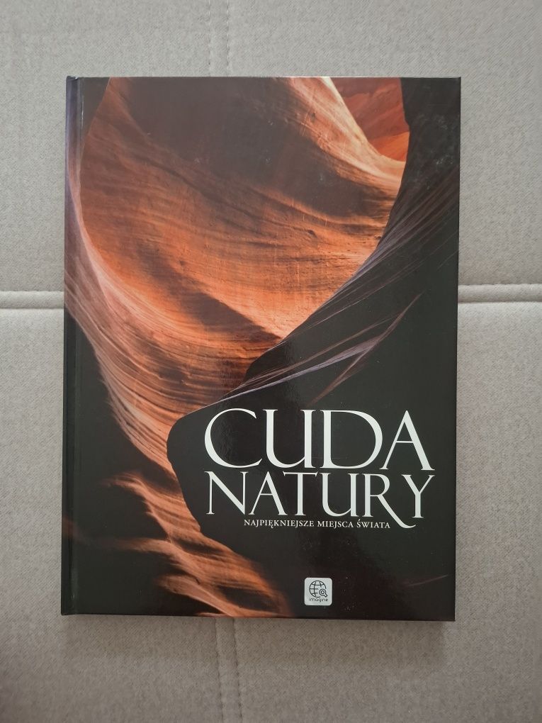 Książka album cuda natury