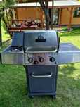 Broil King grill gazowy 3+1
