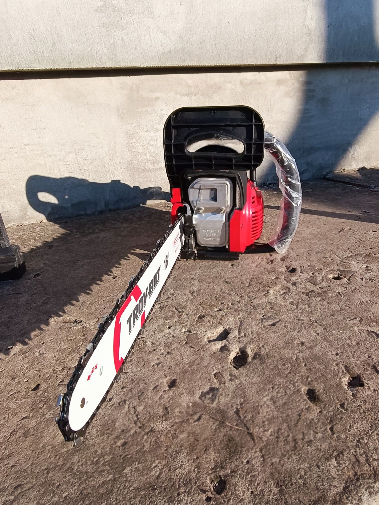 Бензинова пилка Troy-bilt TB4218 з США