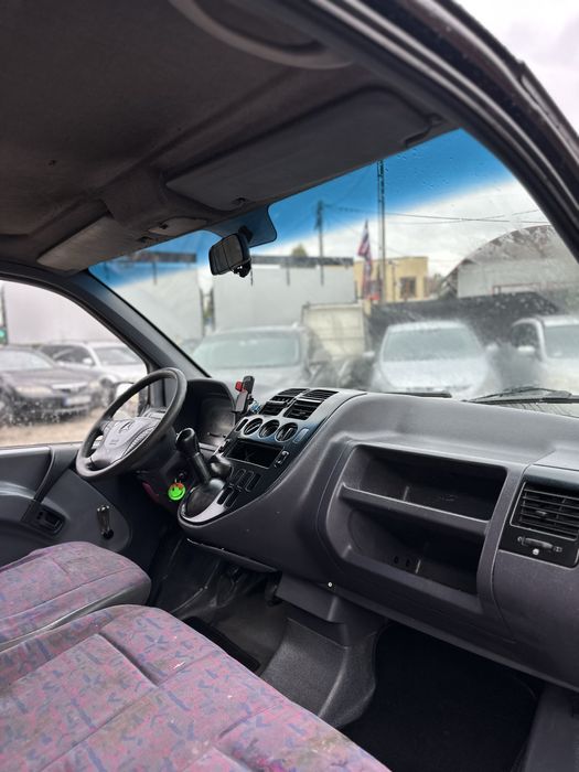 Mercedes Vito 2.3 diesel/8 osobowy/manual