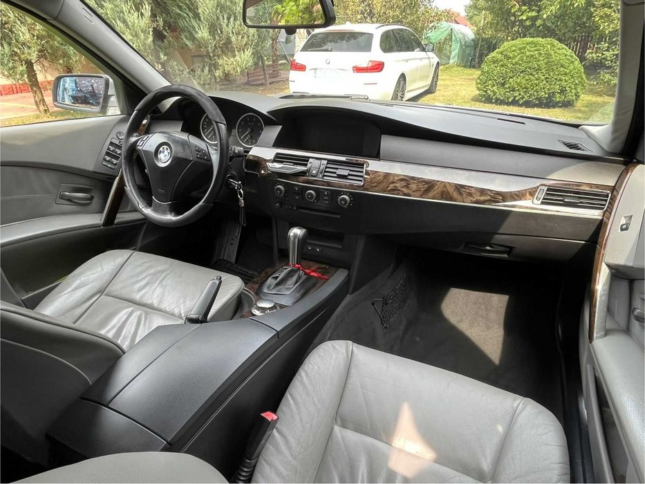 BMW 525 i SERIA 5 e60