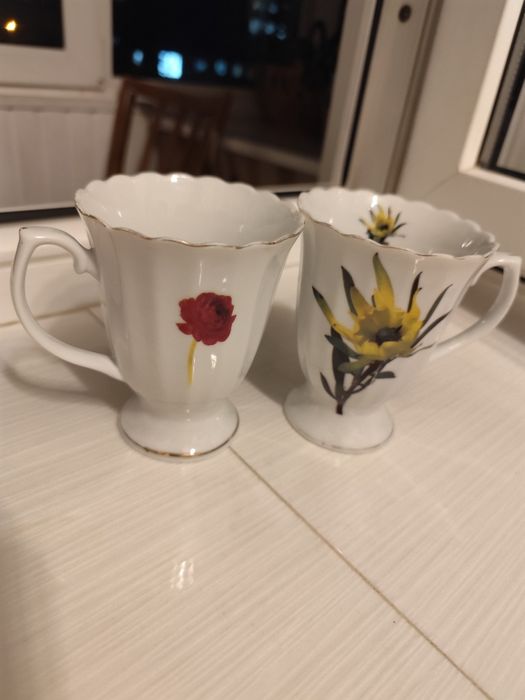 2 чашки, итальянская керамика, фарфор.