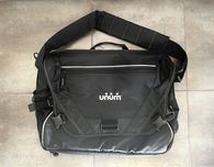 Torba na laptopa z logo UNUM