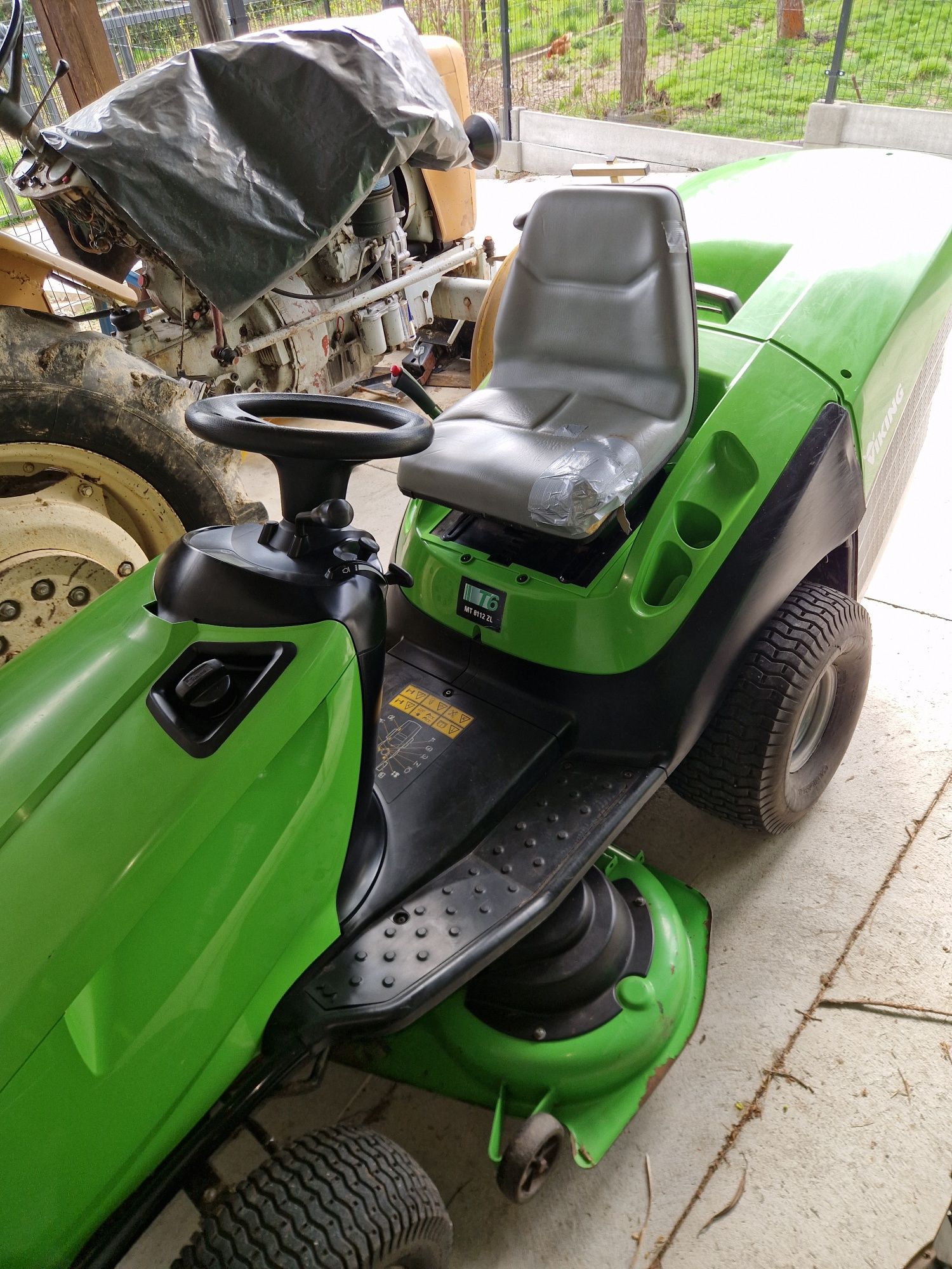 Kosiarka traktorek viking t6 23km