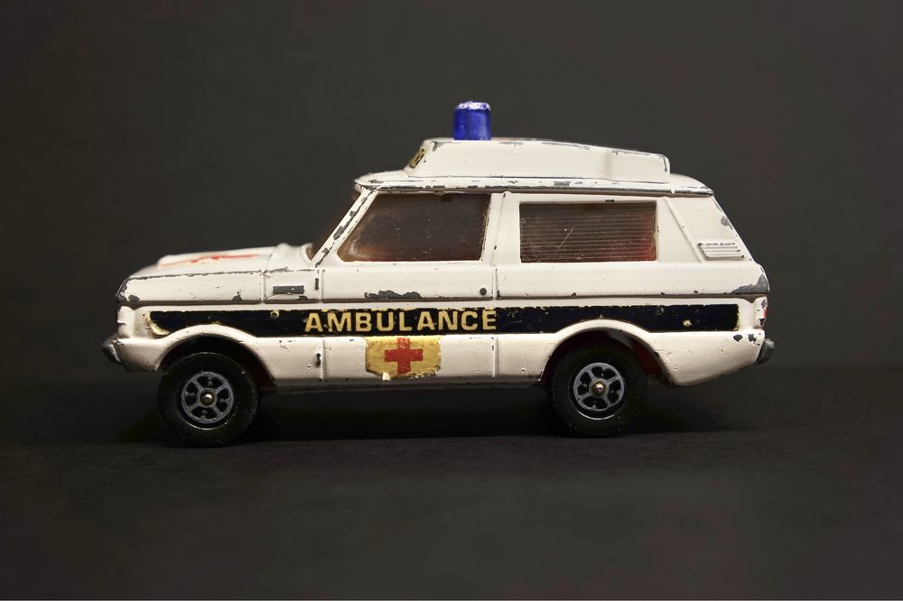 Машинка Corgi Toys Vigilant Range Rover.