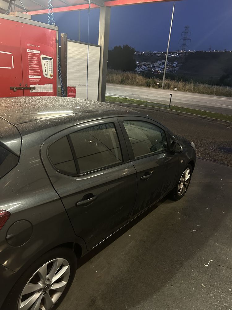 Opel corsa 1.2 gasolina 2017