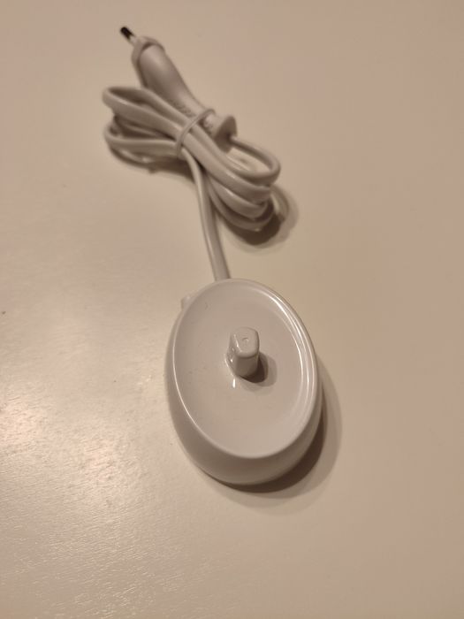 Ładowarka do szczoteczki elektrycznej Oral-B