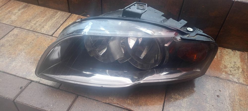 Lampa lewy przód audi a4 b7