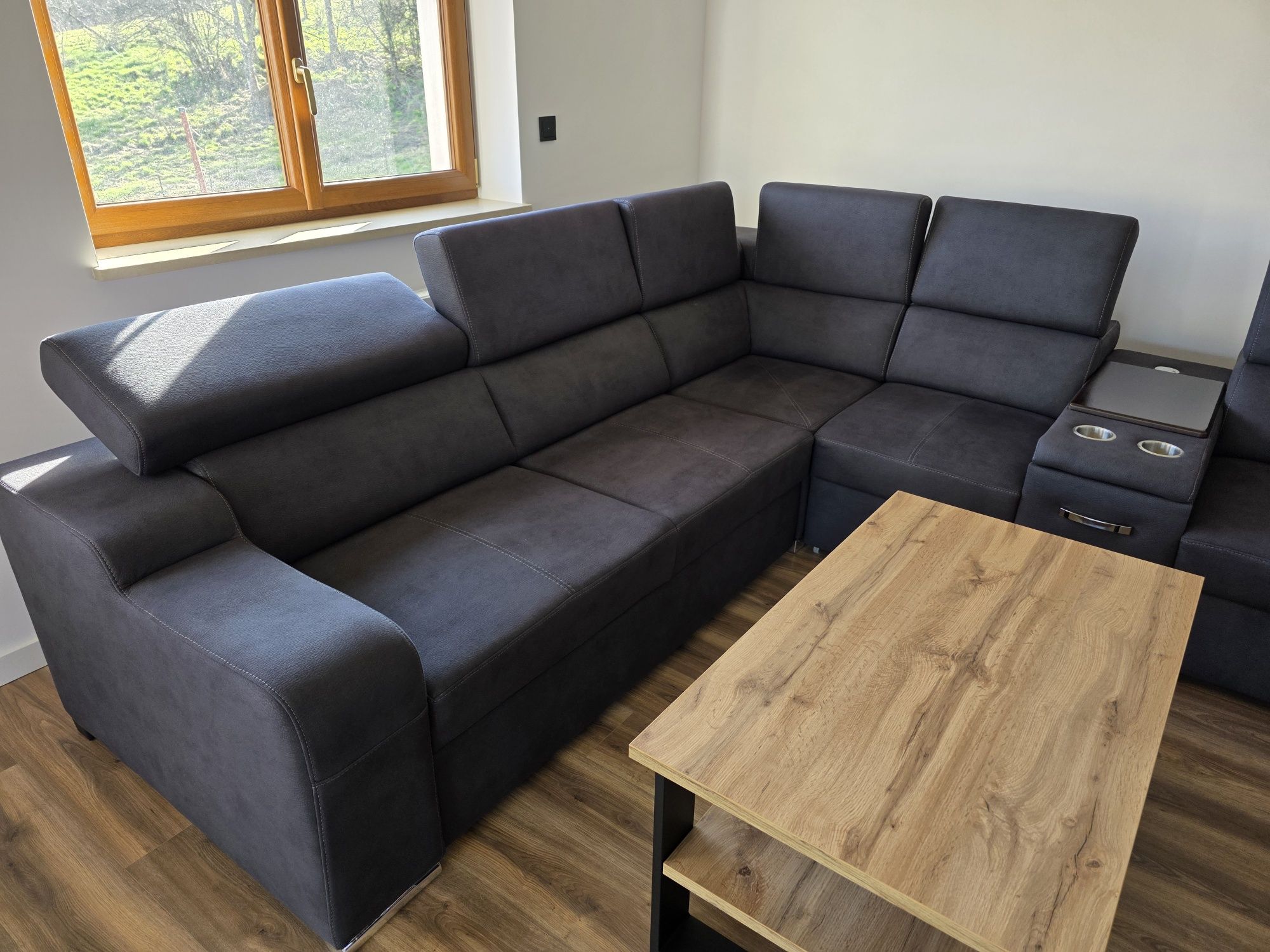 Sofa w kształcie litery L