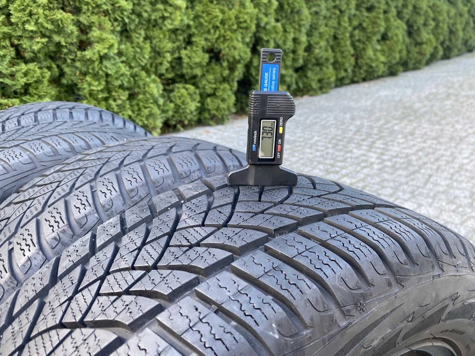 4x opona + felga 5/112 GOODYEAR  205/55/16