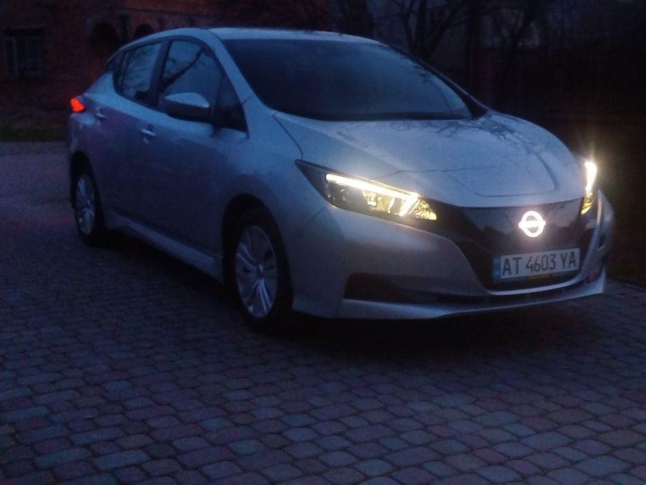 Нісан ліф 2023 рік.7 т км пробіг