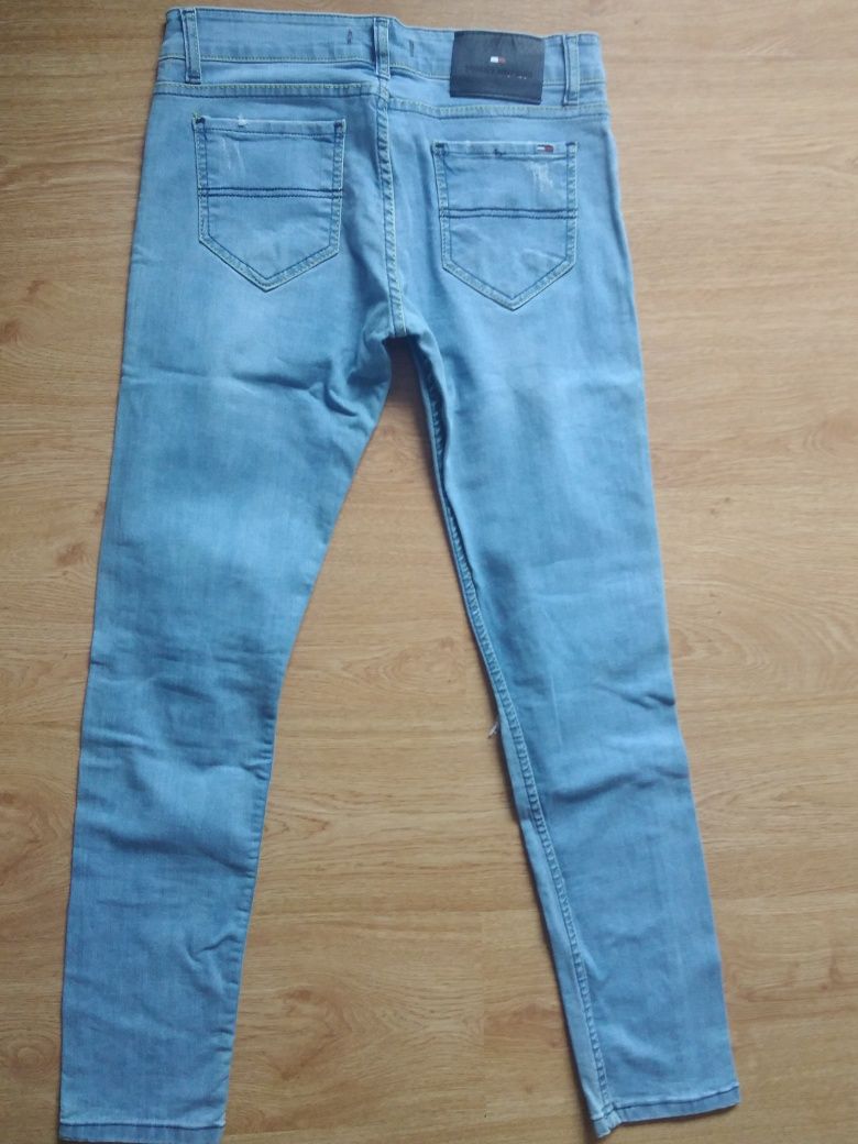 Spodnie jeans damskie TOMY HILFIGER rozmiar 28