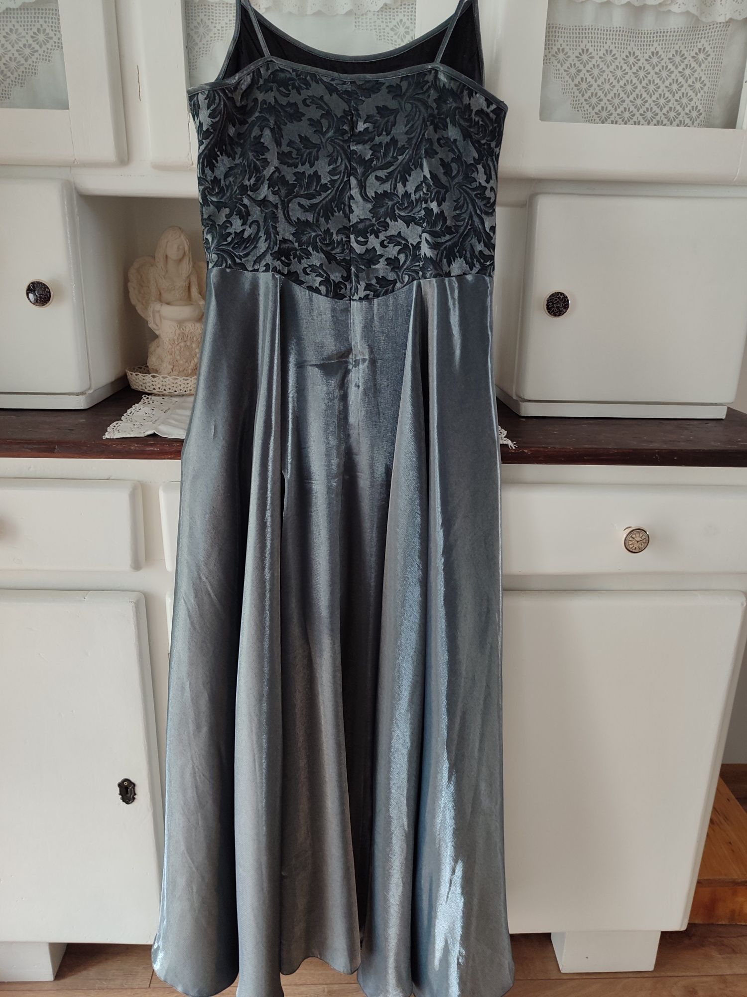 Długa imprezowa srebrna suknia z bolerkiem vintage 40 L Iwona retro