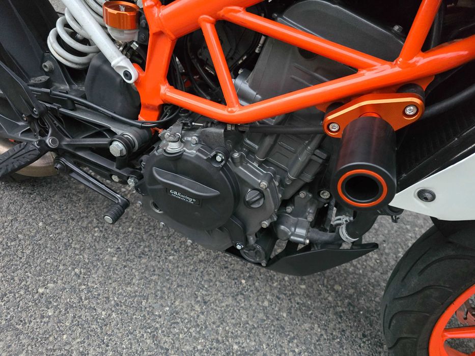 Ktm duke 390/125