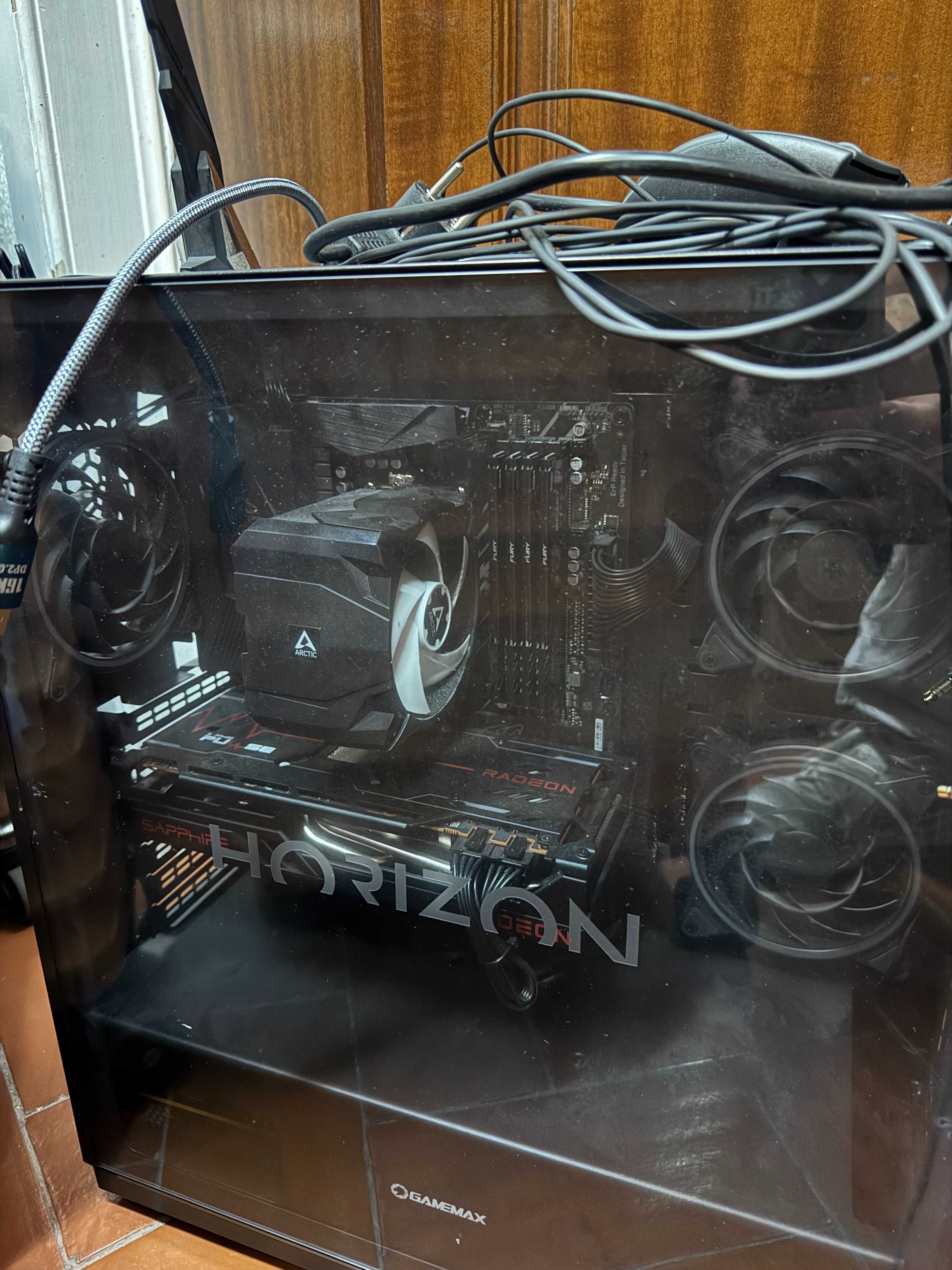 Computador de Alta Performance à Venda – Preço Negociável!