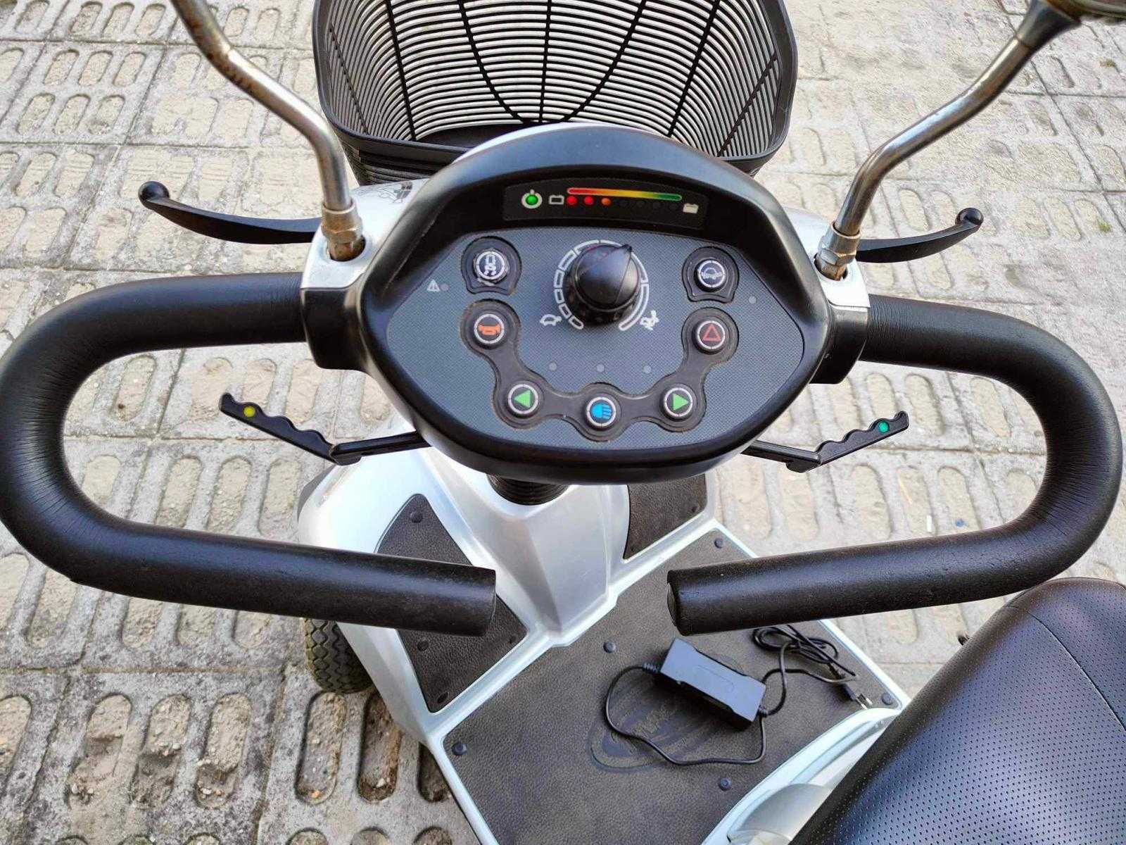 wózek POJAZD elektryczny dla seniorów skuter inwalidzki INVACAR Orion