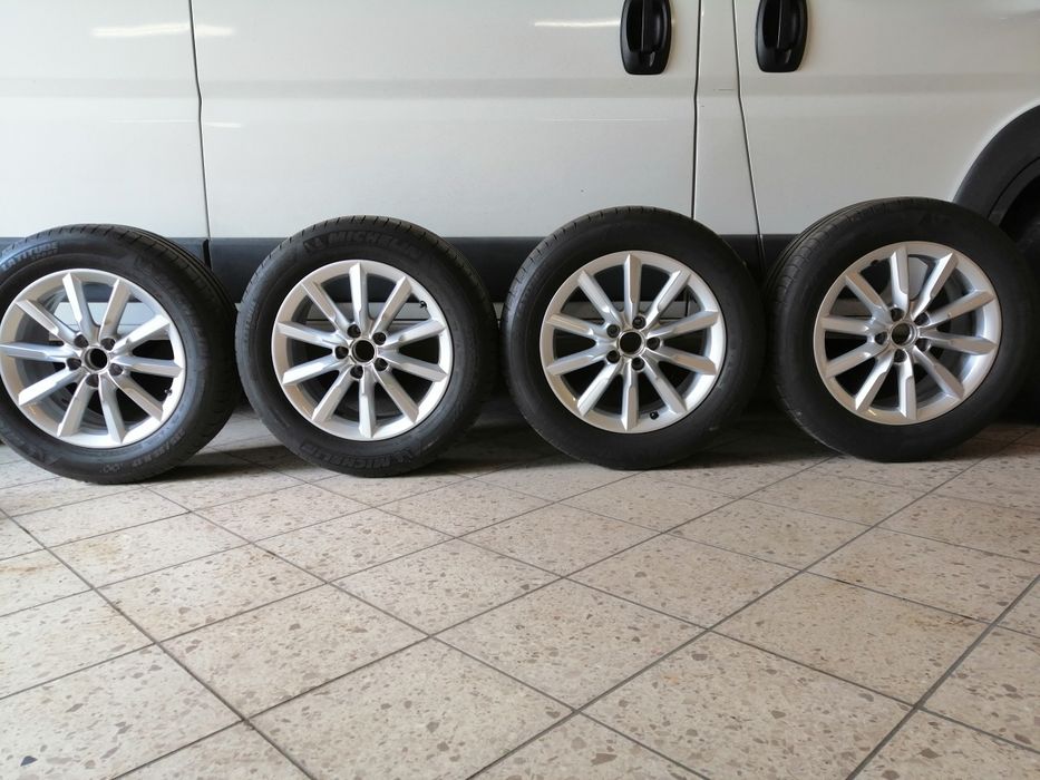 Koła Audi Q3 235/55 R17