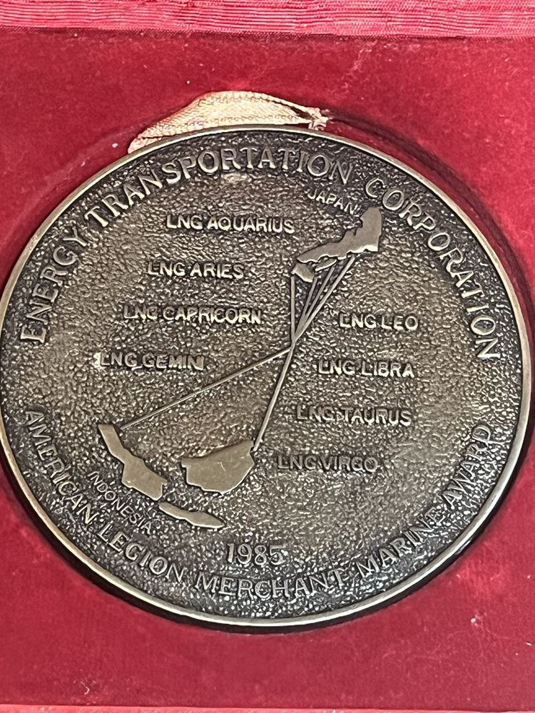 Stary medal.