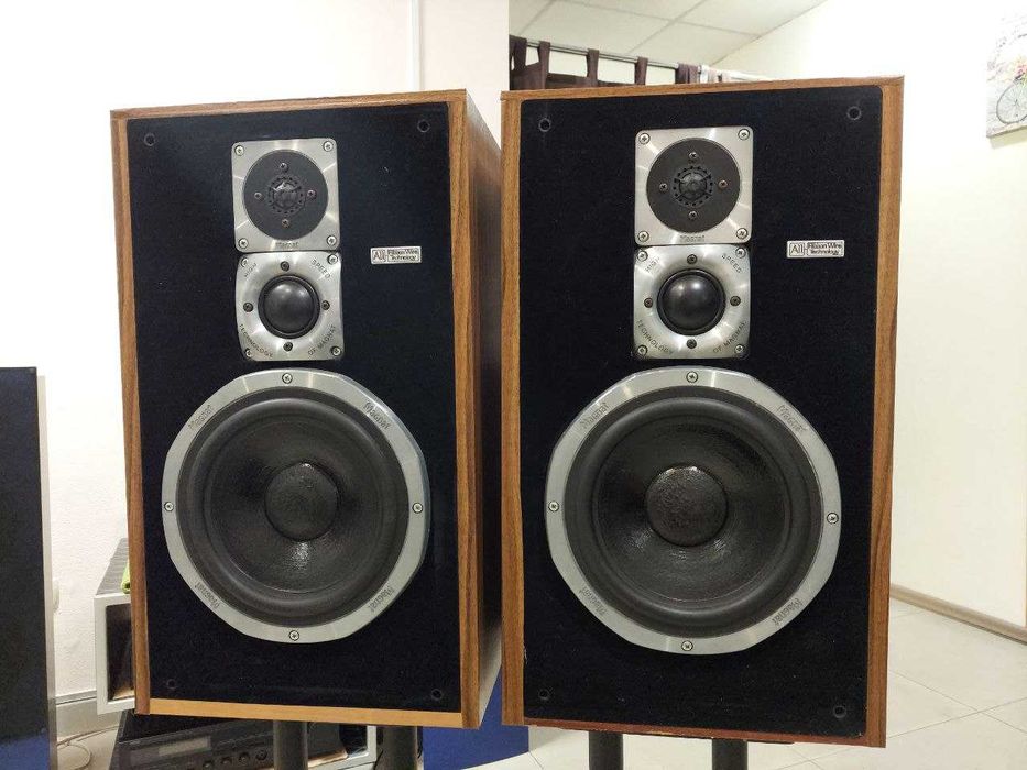 Активна акустика MAGNAT Transpuls 26A 3-смуги