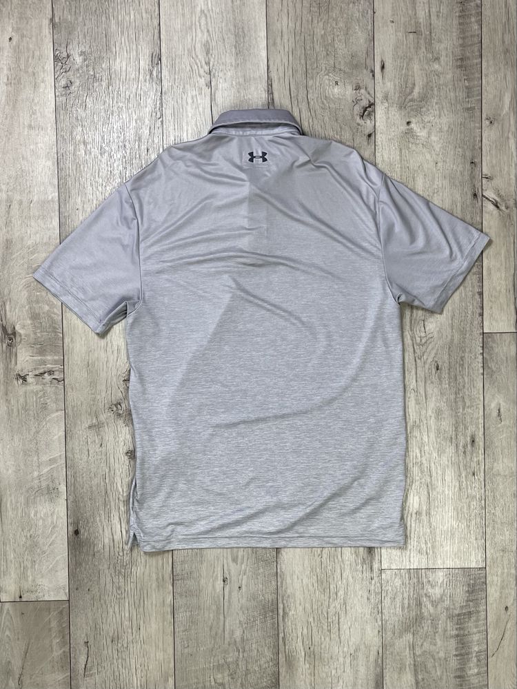 Under Armour heatgear поло футболка M размер спортивная серая