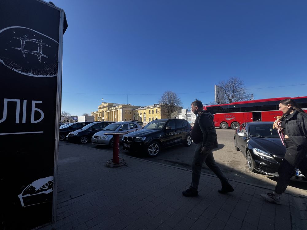 Здам МАФ біля вокзалу