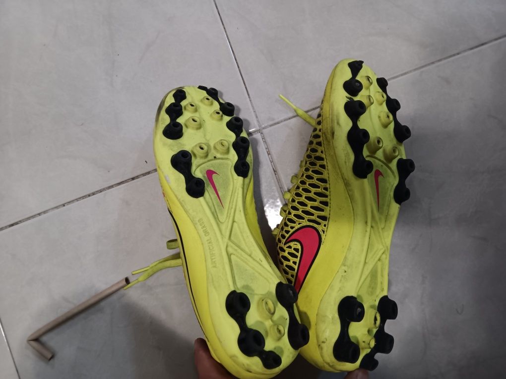 Chuteiras Nike Magista