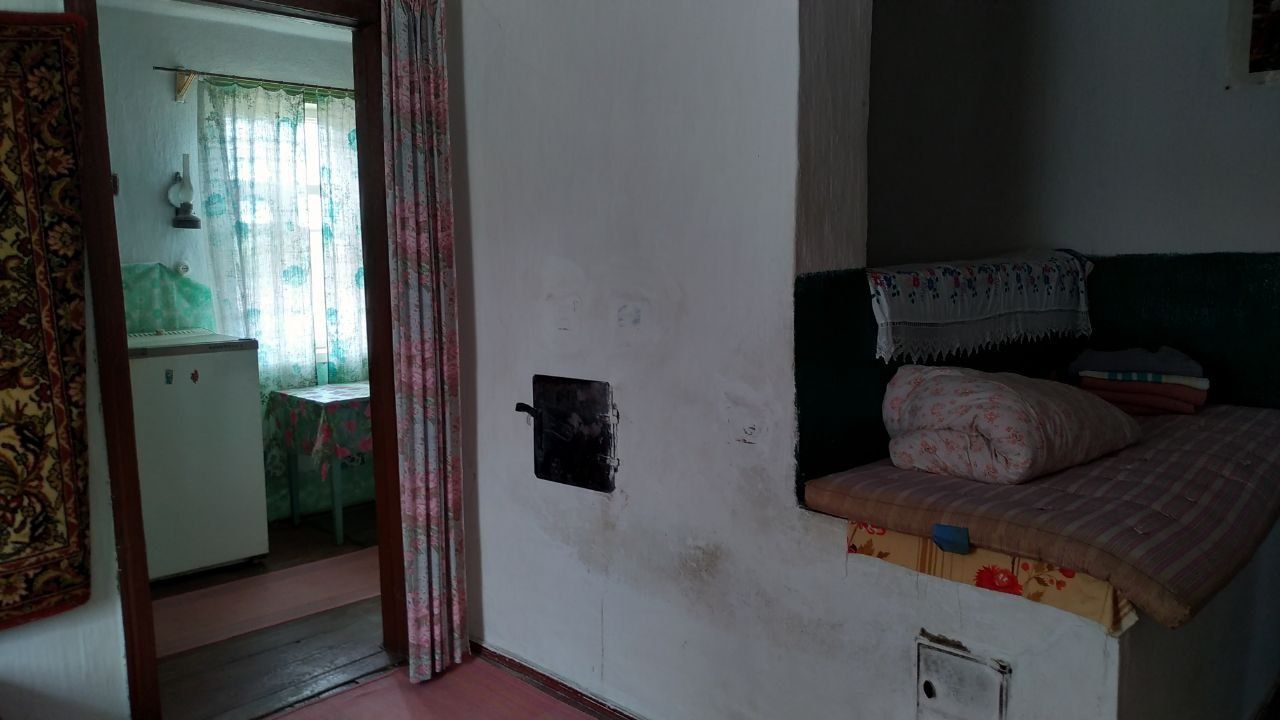 Продається цегляний будинок в селі Санжариха.