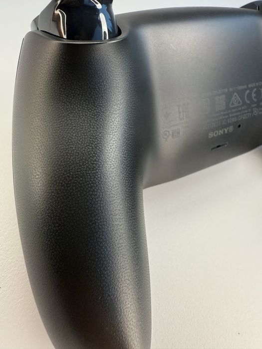 Оригінальний Dualsense PS5 з кастомним дизайном